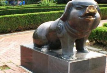 开封古典中国十二生肖猪铜雕塑