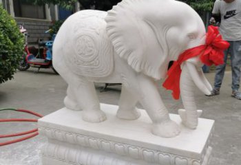 开封中领雕塑的石雕大象招财摆件