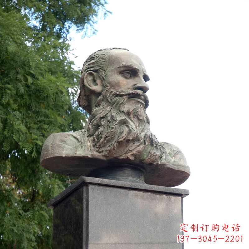 开封西方名人俄国现实主义作家托尔斯泰胸像雕塑摆件