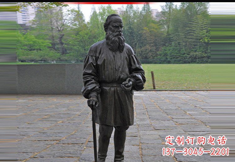 开封西方名人托尔斯泰铜雕