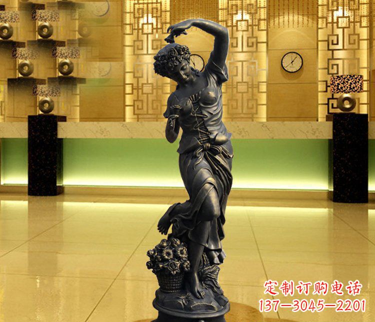 开封西方女人别墅景观铜雕