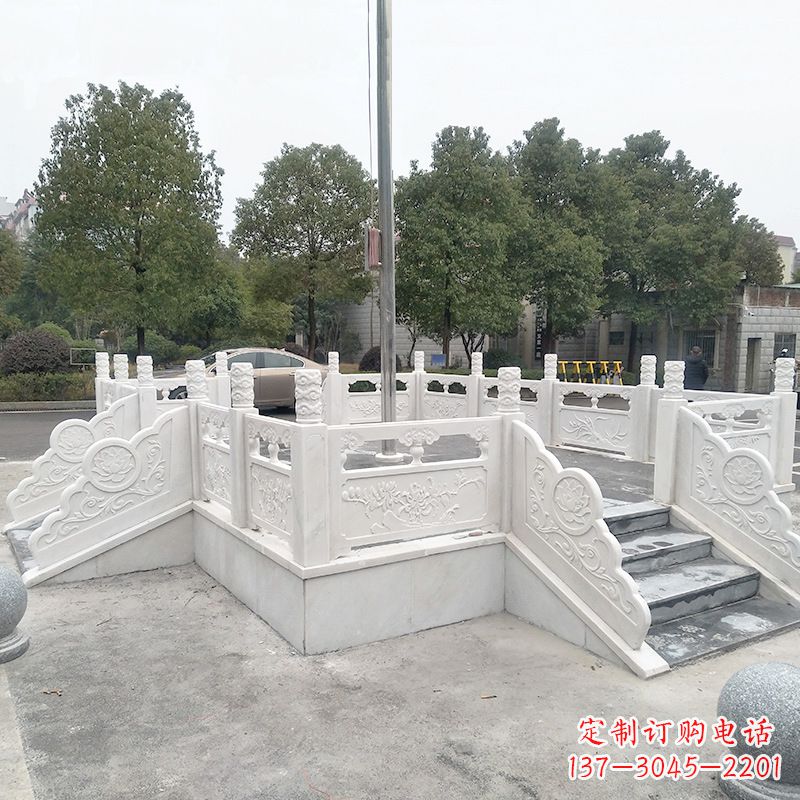 开封校园广场石雕升旗台