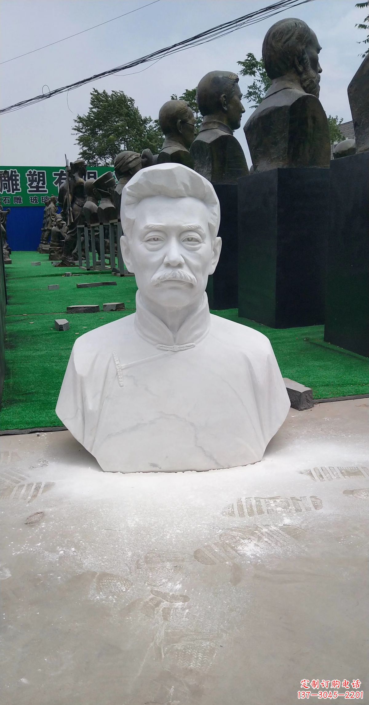 开封校园名人汉白玉鲁迅头像