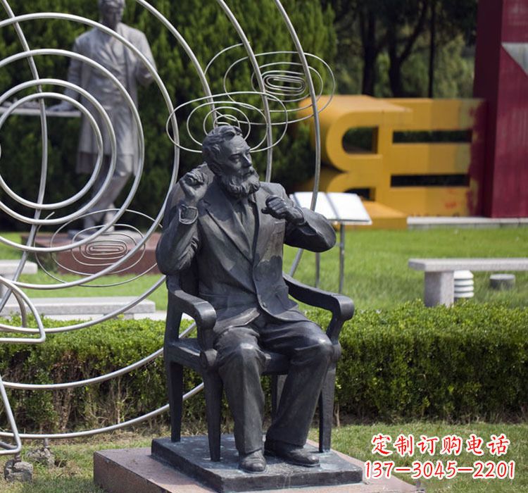 开封校园名人诺贝尔铜雕