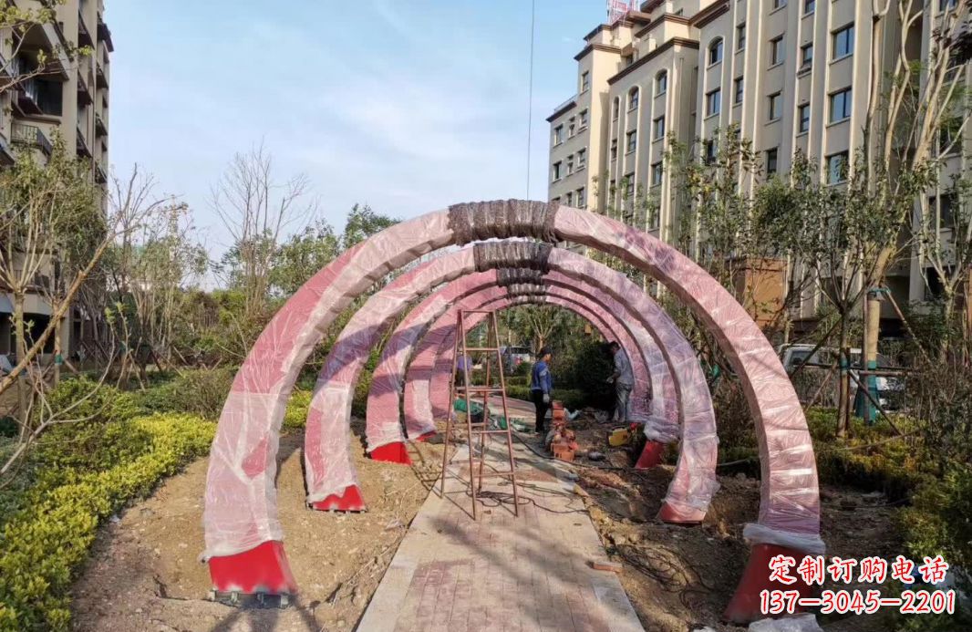 开封园林不锈钢拱门景观雕塑