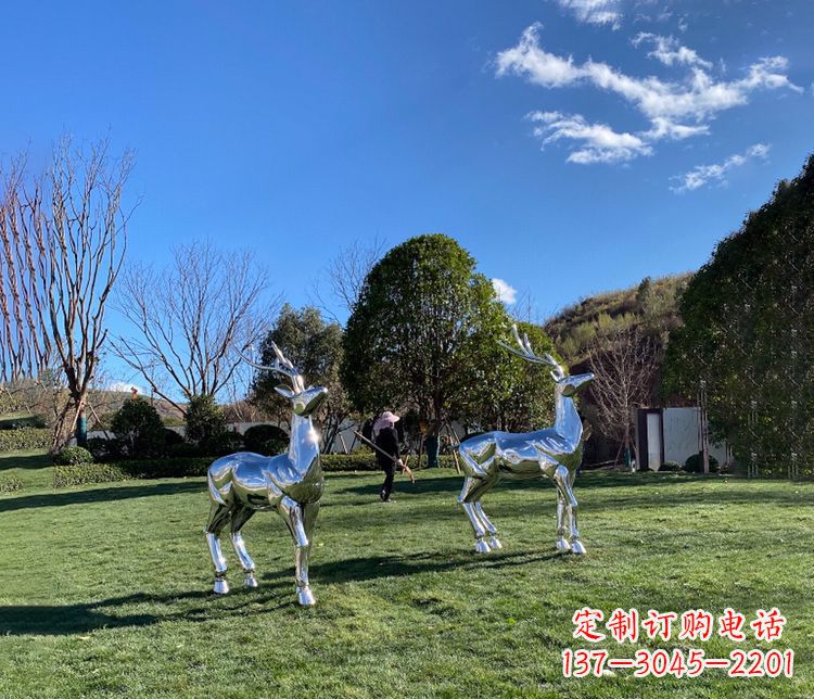 开封园林镜面不锈钢梅花鹿雕塑