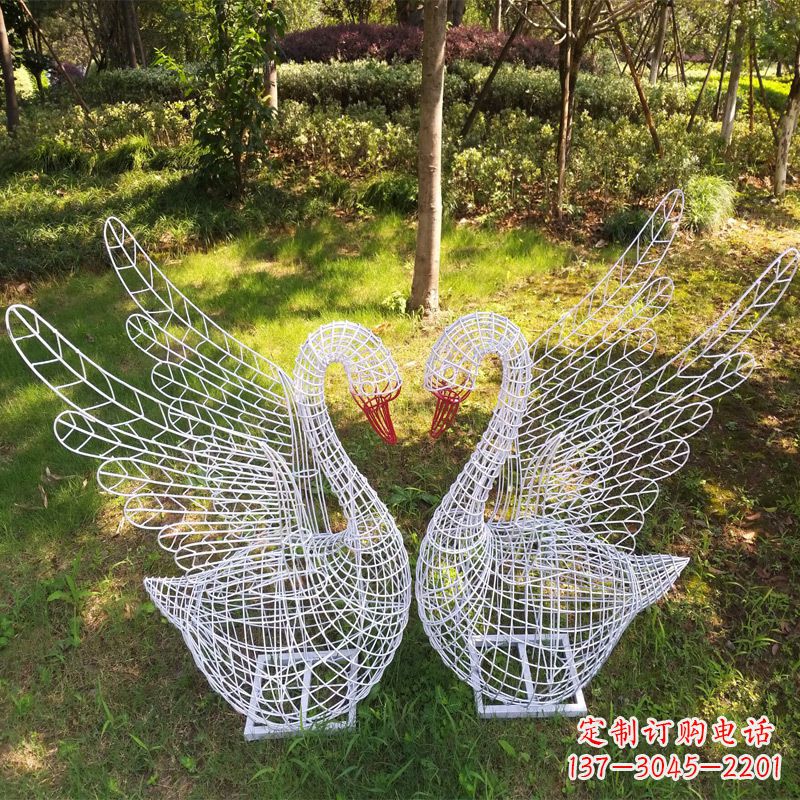开封展翅天鹅公园绿地铁艺动物摆件