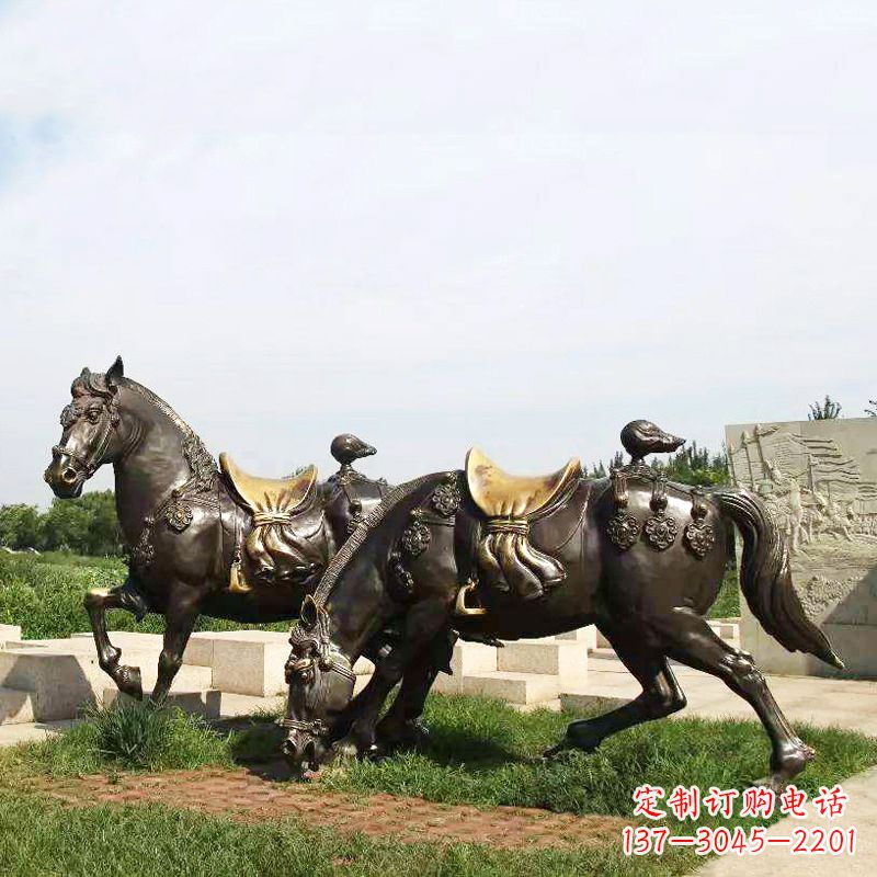 开封战马群公园景区动物情景雕塑