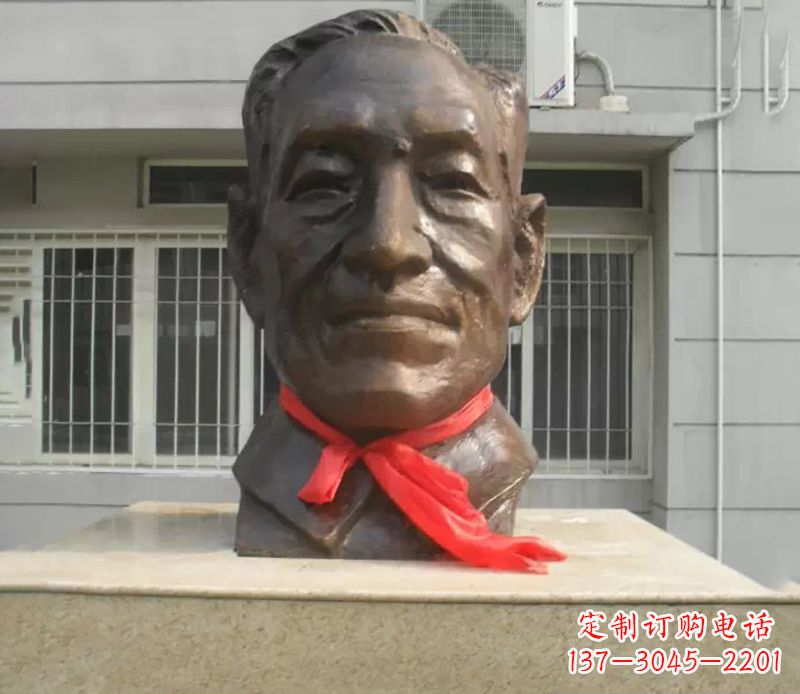 开封朱宪彝校园名人头像铜雕
