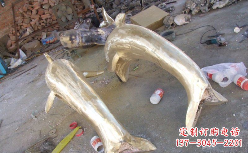 开封铸铜海豚公园动物铜雕