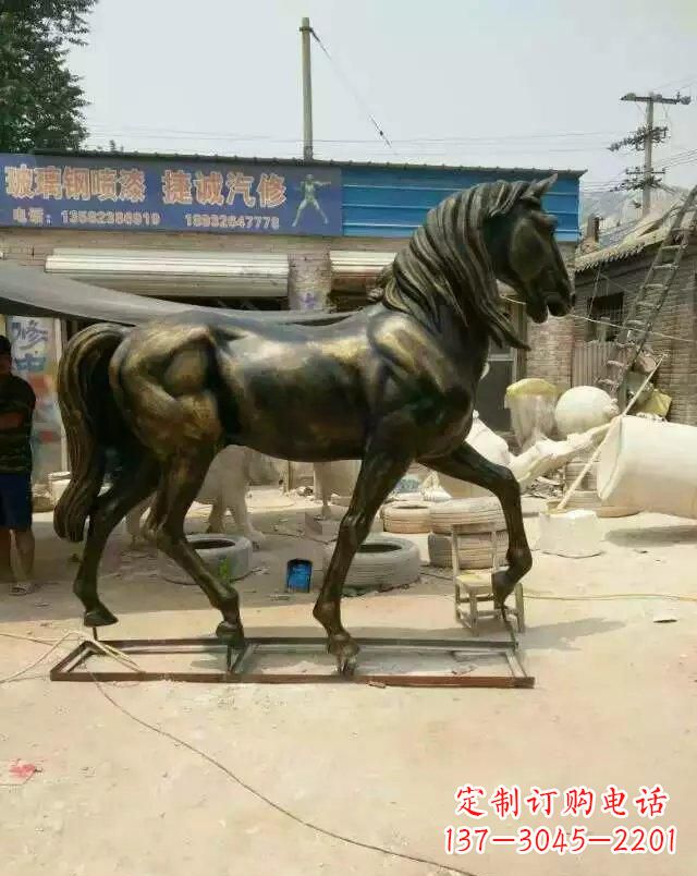 开封铸铜马雕塑