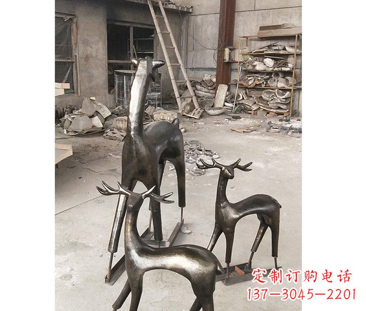开封铸铜梅花鹿动物铜雕摆件