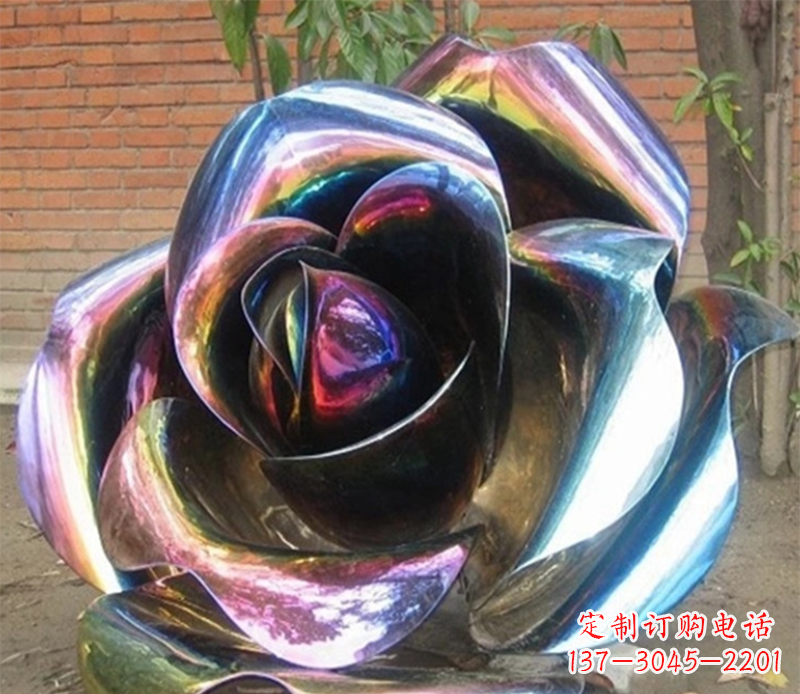 开封彩色创意不锈钢玫瑰雕塑