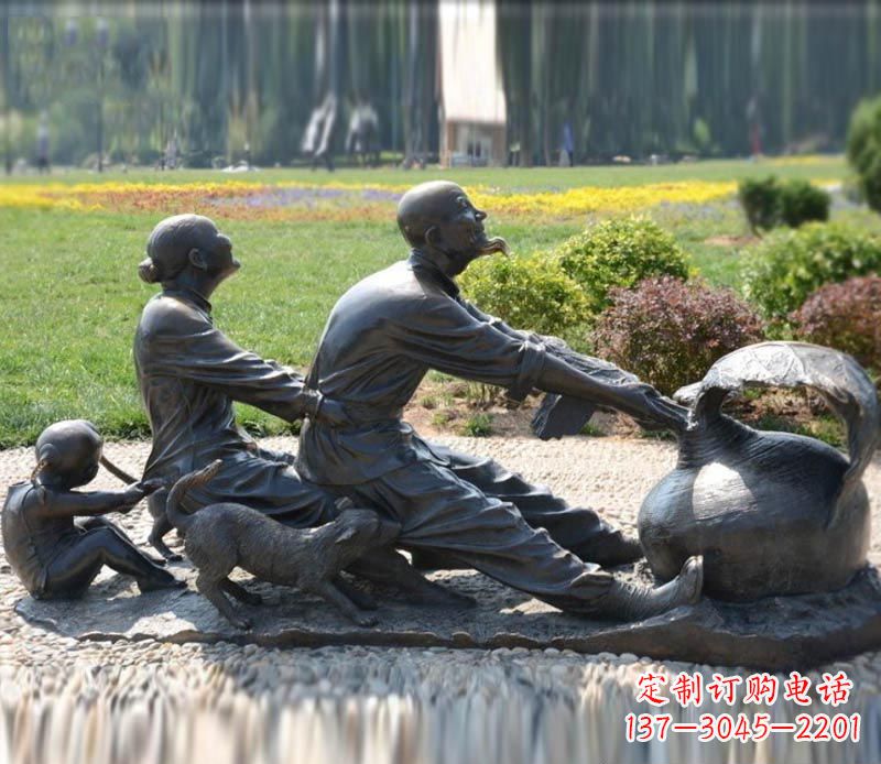 开封祖孙三人拔萝卜铜雕