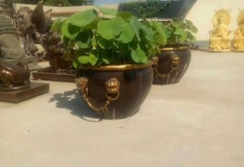 开封铸铜狮子头水缸雕塑 