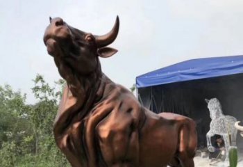开封紫铜牛动物雕塑