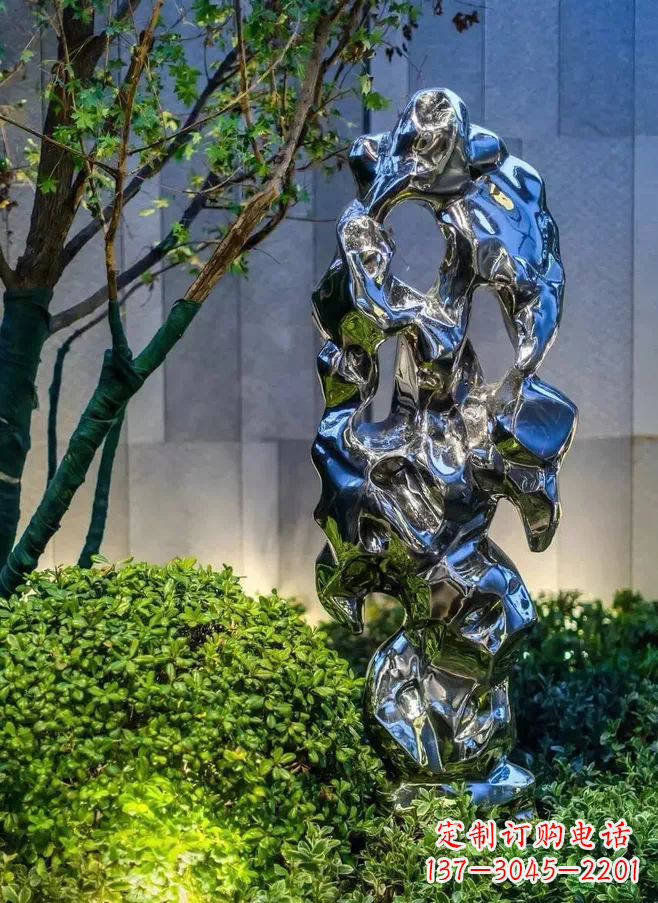 开封太湖石雕塑-园林景观不锈钢镜面抽象太湖石雕塑